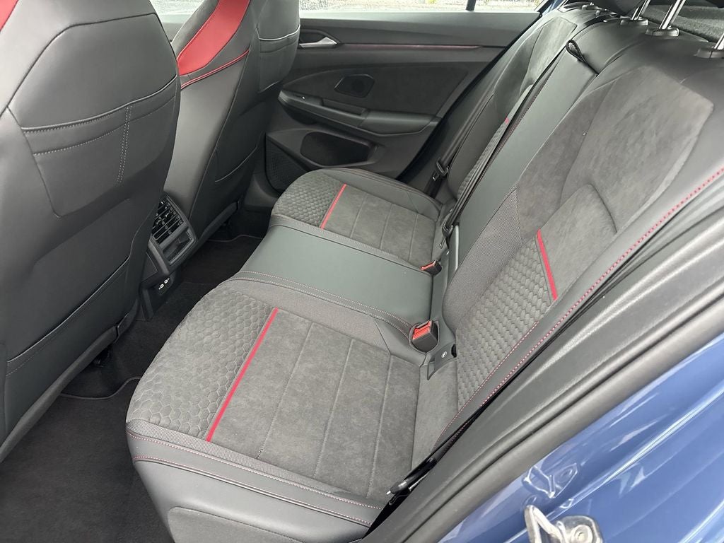 2026 Volkswagen Golf GTI SE