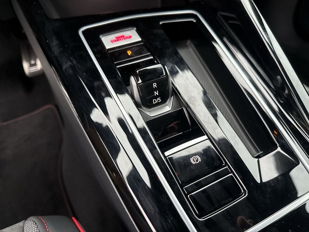 2026 Volkswagen Golf GTI SE