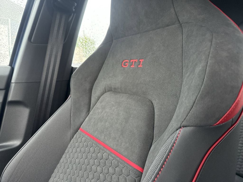2026 Volkswagen Golf GTI SE