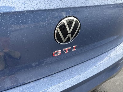 2026 Volkswagen Golf GTI SE